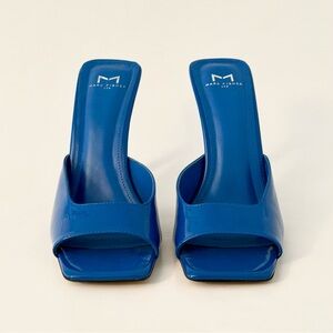 Marc Fisher Vibrant Blue Baber Heels, sz 9.5